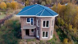 Двухэтажный дом из газобетонных блоков площадью 170 м2 — Фото №1