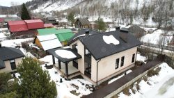 Двухэтажный дом из газобетонного блока площадью 198 м2 — Фото №4