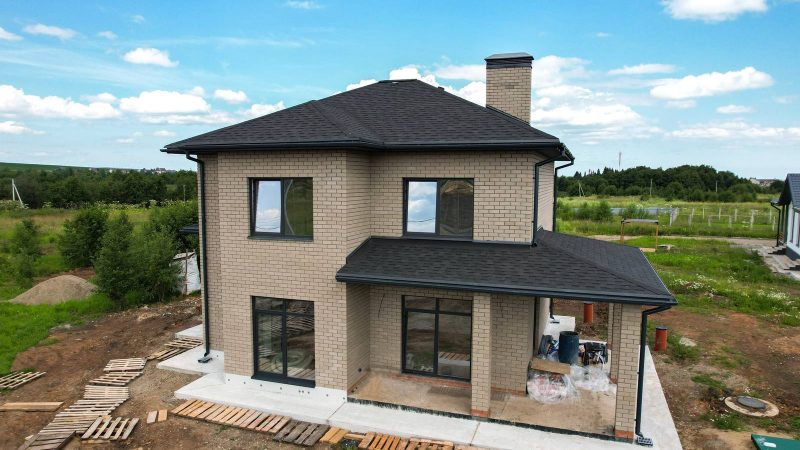 Двухэтажный дом из газобетонного блока площадью 155 м2 — Фото №1